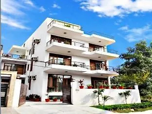 Le-Eden Bed & Breakfast Gurgaon