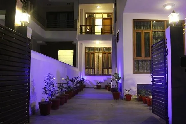 Le-Eden Bed & Breakfast Gurgaon